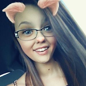 Meet your Posher, Alison